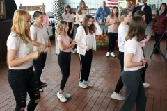 Voll konzentriert: Die Hip-Hop-Mädels in Aktion